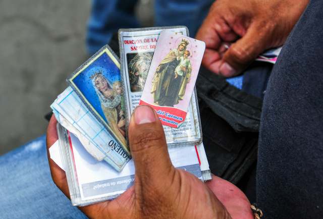 Virgen en el bolsillo